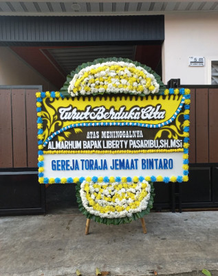 Papan Bunga Duka di Oesapa Barat